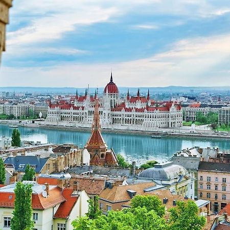 Parisian Soul In The Heart Of Budapesta Exterior foto
