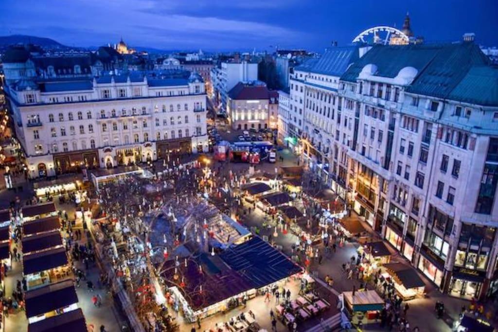 Parisian Soul In The Heart Of Budapesta Exterior foto